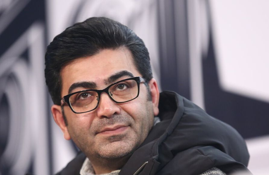 فرزاد حسنی 